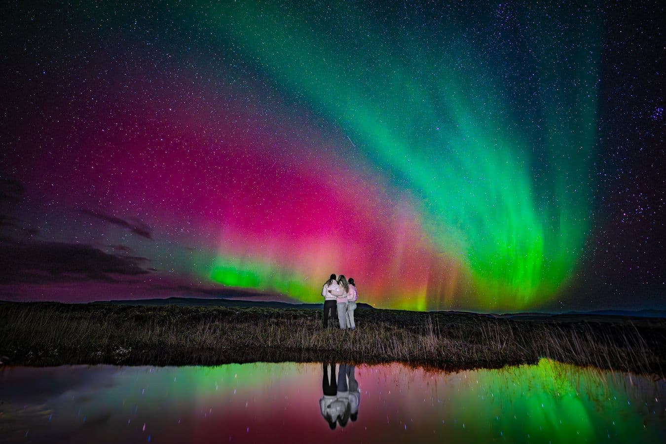 Reykjavík: Northern Lights Super Jeep Small-Group Tour image 1